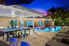 6BR Paradise: Pool Games & Relaxation